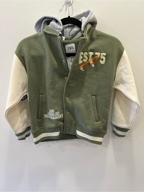 Zara Boys Varsity Hoodie Jacket Skate Ramp Green Cream Size 8/9 (130)